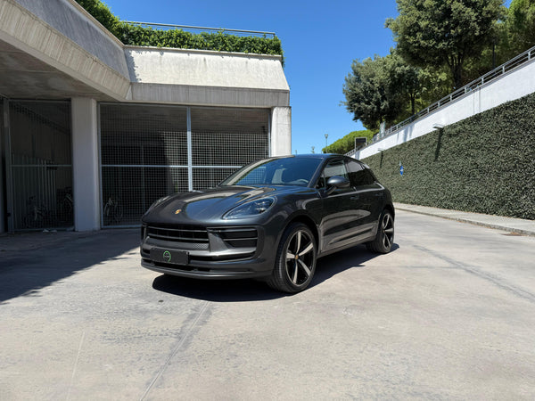 Porsche Macan T
